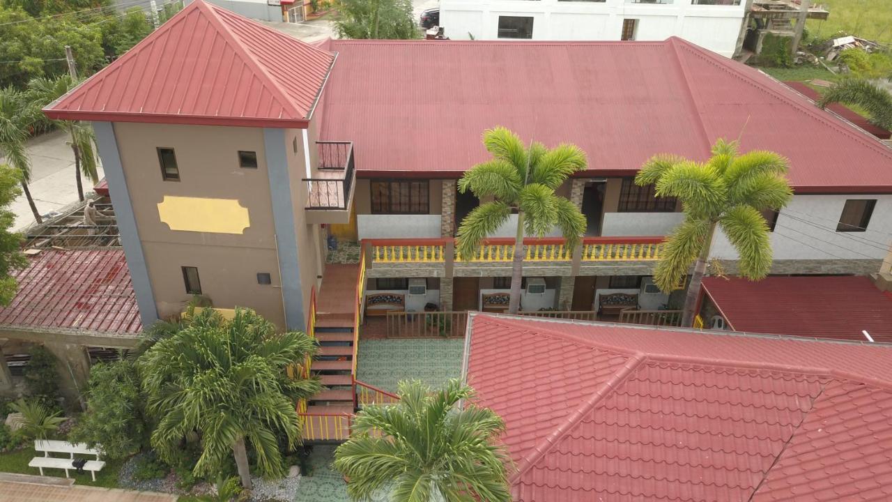 ホテル Casa Felipa ラオアグ エクステリア 写真
