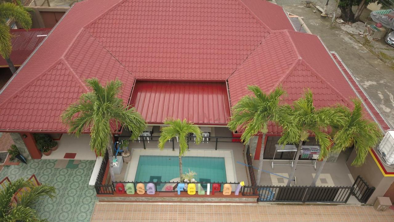 ホテル Casa Felipa ラオアグ エクステリア 写真