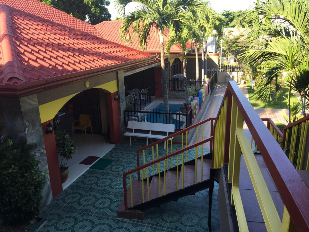 ホテル Casa Felipa ラオアグ エクステリア 写真