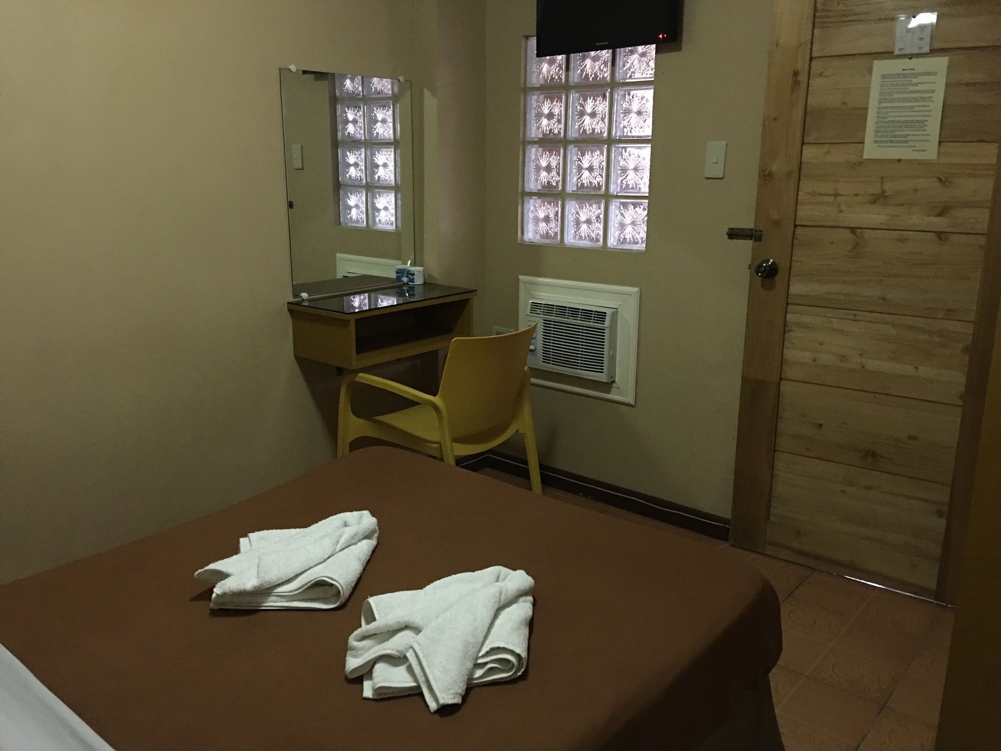 ホテル Casa Felipa ラオアグ エクステリア 写真